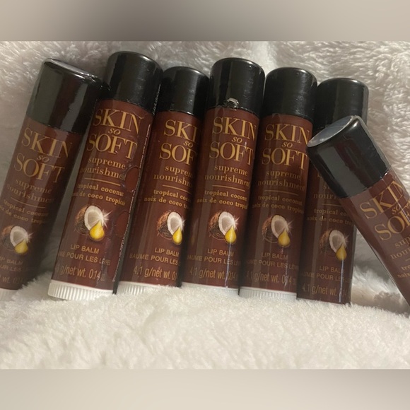 🌴🥥-Lip Balm Bundle-🥥🌴 - Picture 2 of 9